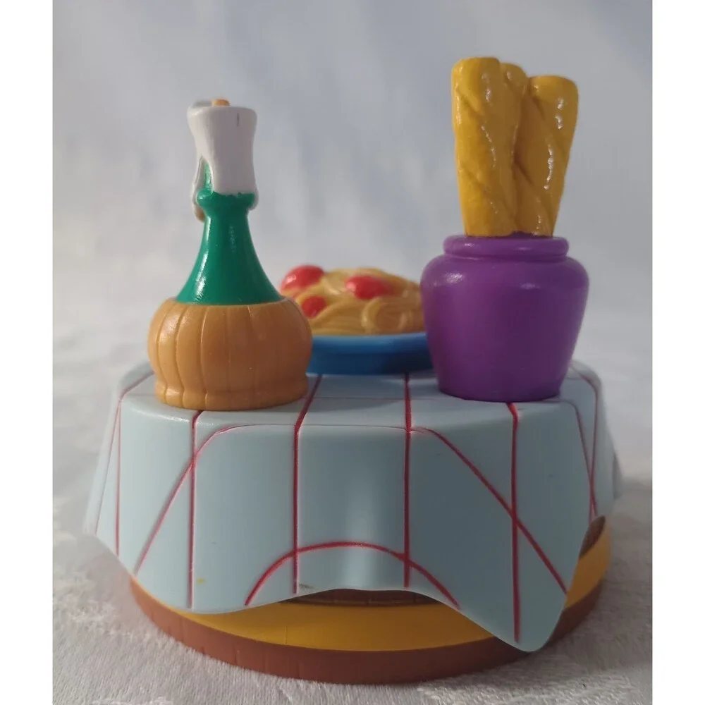 FISHER PRICE 2012 LITTLE PEOPLE DISNEY MOVIE LADY & TRAMP SPAGHETTI TABLE FOOD
